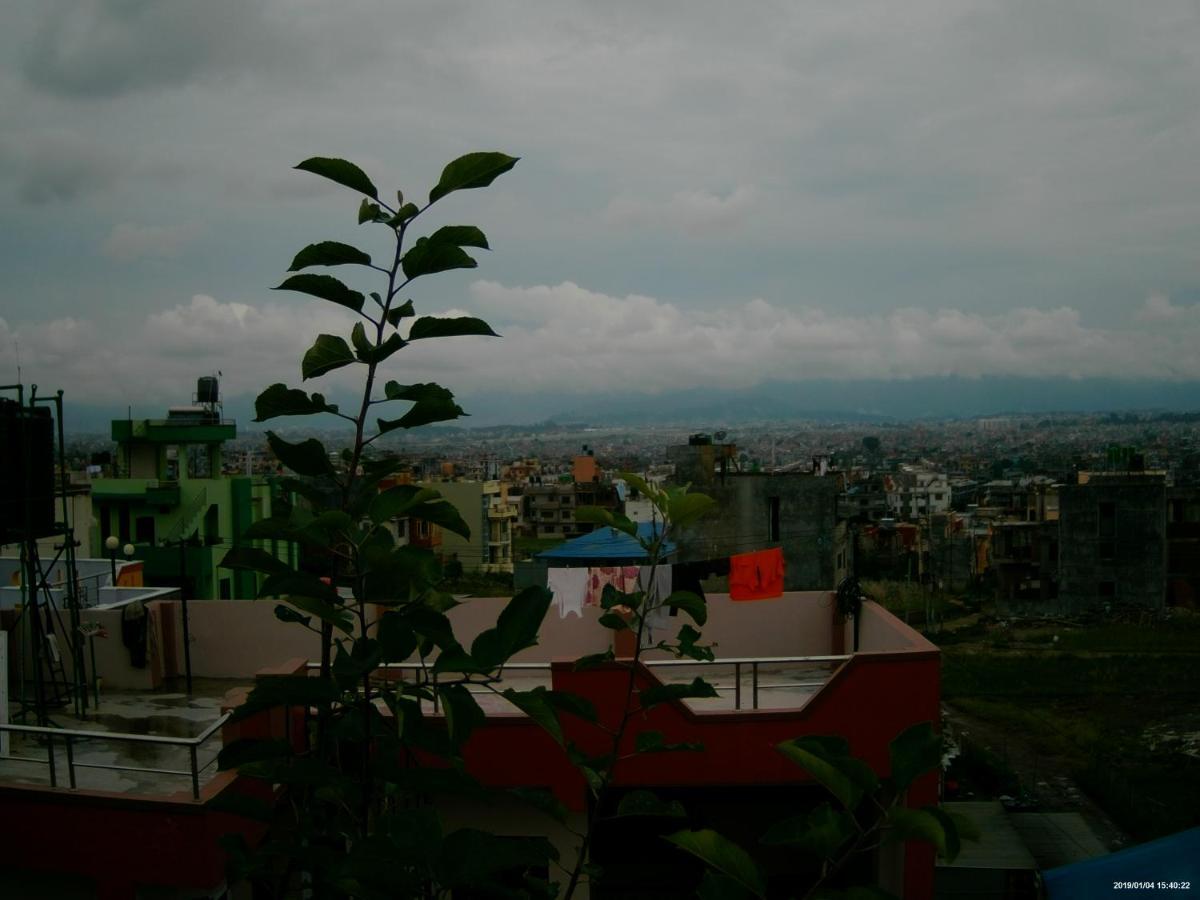 Everest Home Stay Apartment Lalitpur Ngoại thất bức ảnh